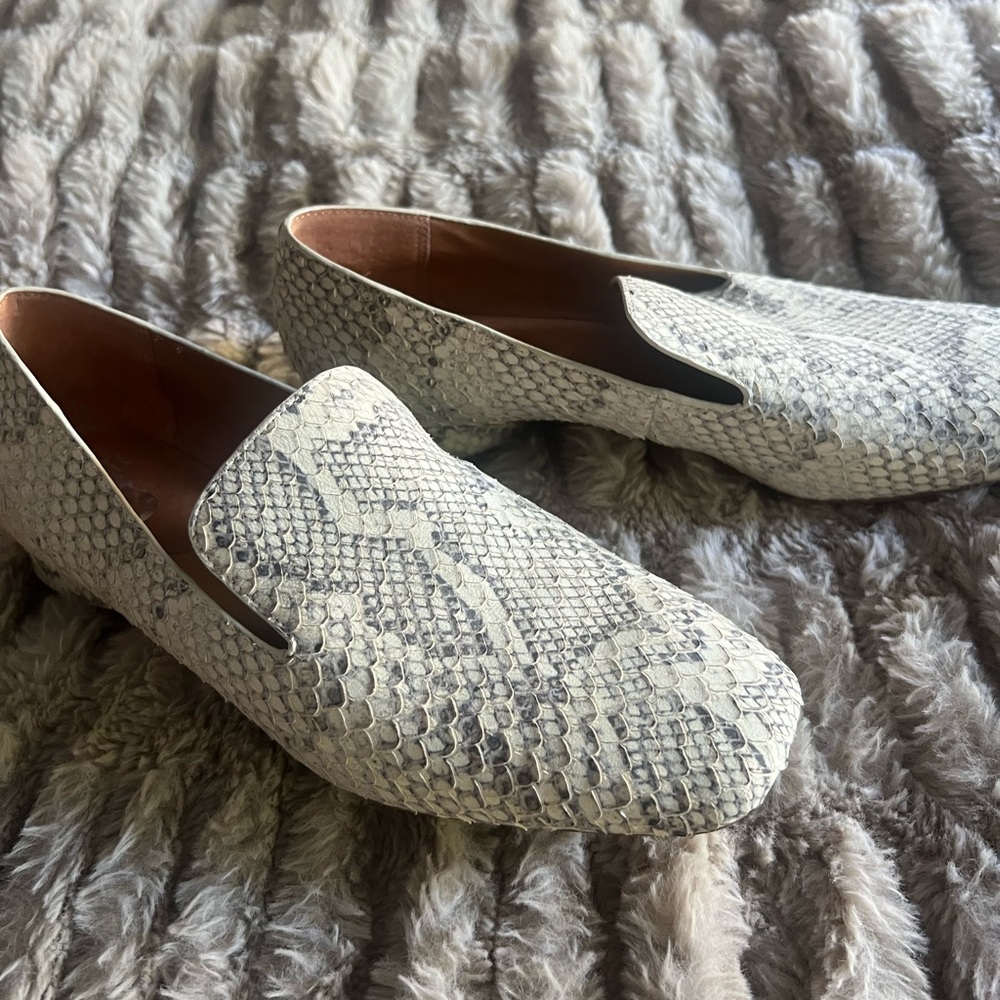 Franco Sarto Snakeskin Womens Loafers